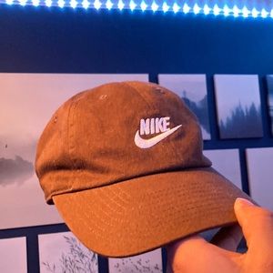 brown nike hat